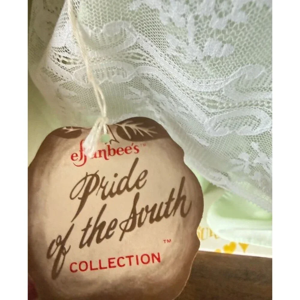 Effanbee's Pride of the South Doll New Orleans 3335 Vintage